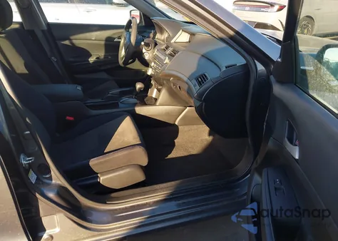 2010 Honda Accord 2.4 Lx from USA, damaged, VIN 1HGCP2F34AA033313